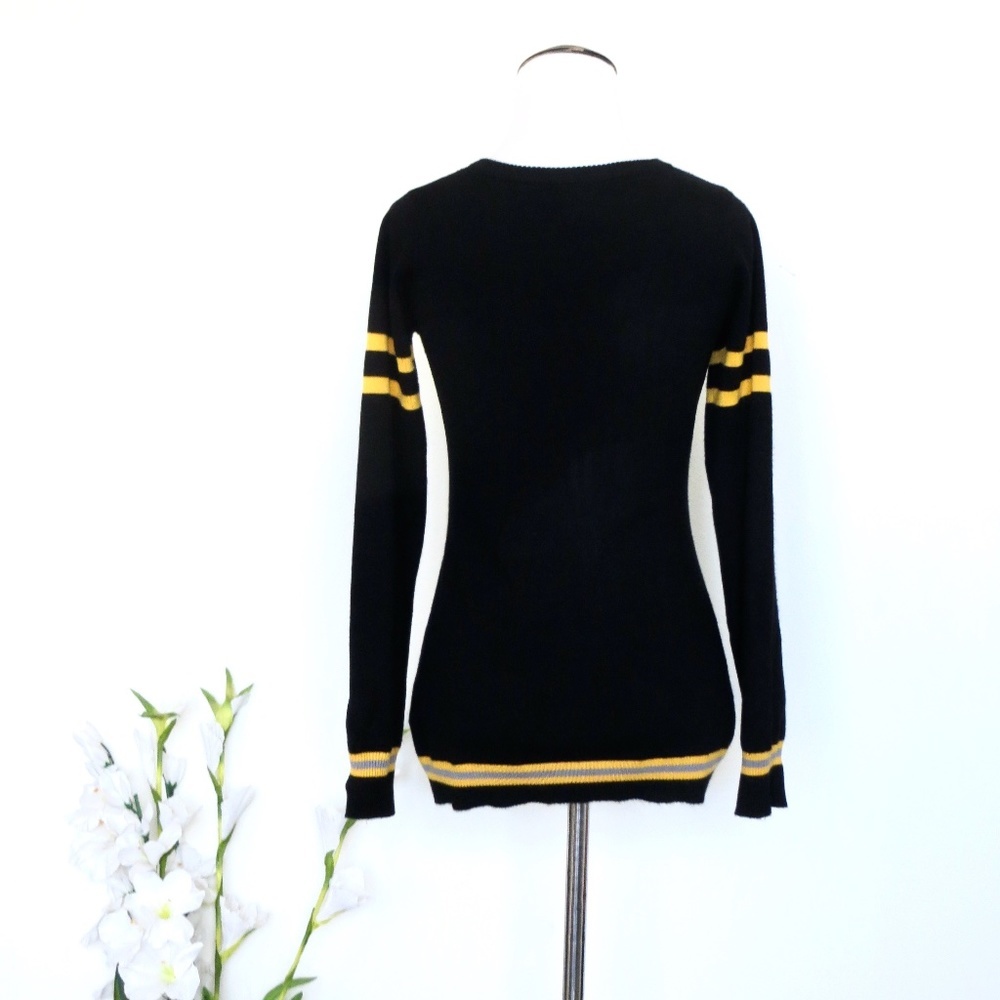 NEW! Harry Potter Hufflepuff House Open Front Knit Cardigan Sweater Black SZ S - Picture 9 of 13